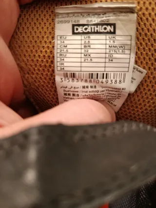 Zapatillas fútbol sala niño negras