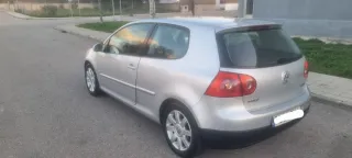 Volkswagen Golf 2005
