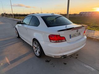 BMW Serie 1 120d e82