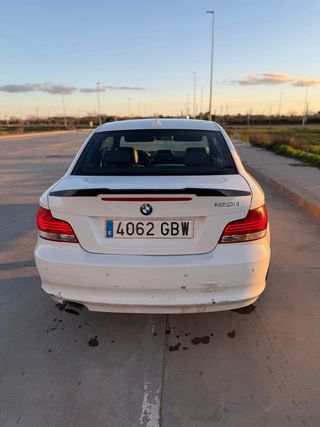 BMW Serie 1 120d e82