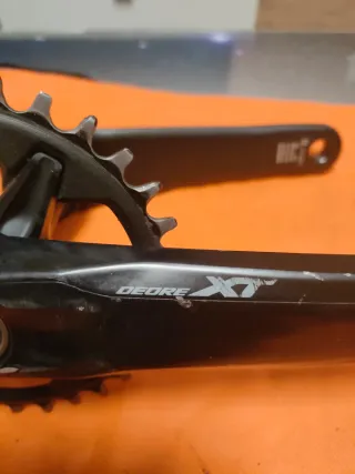 Bielas Shimano Deore XT + pedalier + pedales