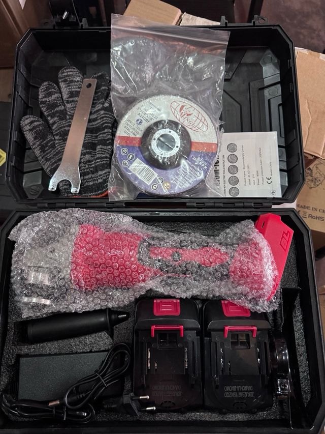 Juego de amoladoras angulares eléctricas inalámbri