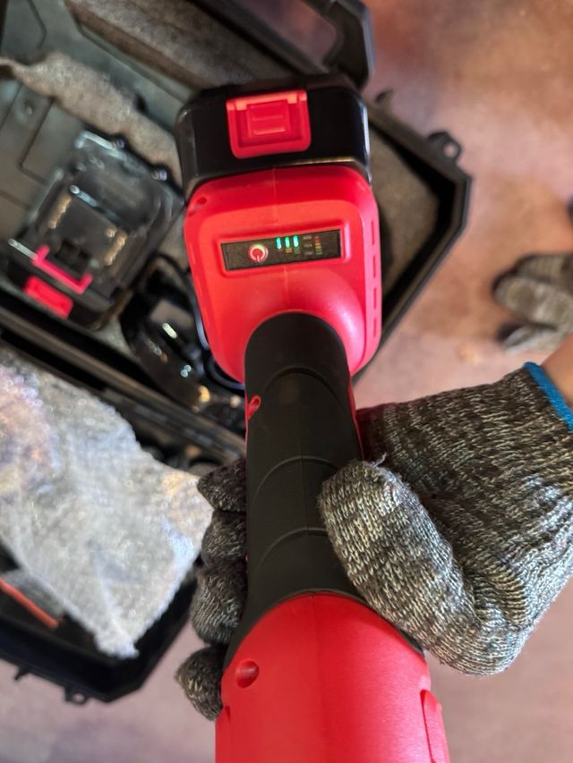 Juego de amoladoras angulares eléctricas inalámbri