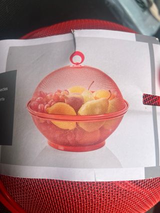 Frutero con tapa metálico rojo