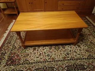 Mesa de centro de madera