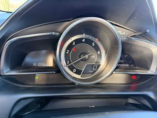 MAZDA CX-3 1.5 Skyactiv-D 105cv Luxury