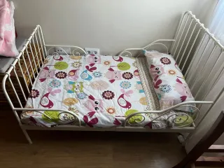 Cama infantil blanca