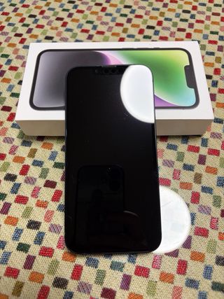 iPhone 14 Medianoche