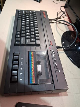 SPECTRUM SINCLAIR +2 COMO NUEVO!! Salida video