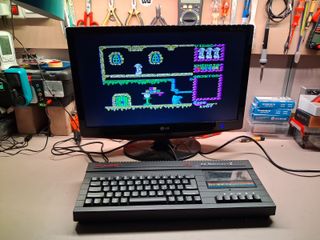 SPECTRUM SINCLAIR +2 COMO NUEVO!! Salida video