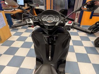 PIAGGIO MP3 YOURBAN 300 LT