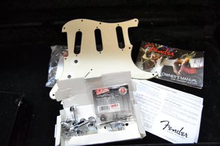 Fender American Standard 2012 Guitarra Eléctrica