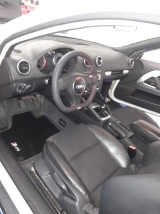 Audi A3 FINALES 2003