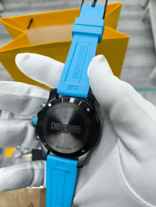 Breitling Endurance Pro Azul