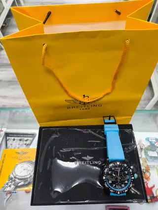 Breitling Endurance Pro Azul