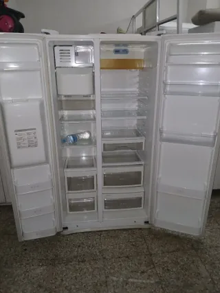 Nevera LG Blanca Puerta Doble