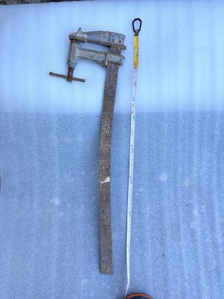 Sargento PIHER grande 122Y4