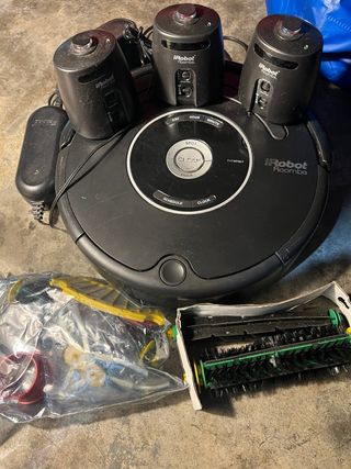 Robot aspirador iRobot Roomba con accesorios