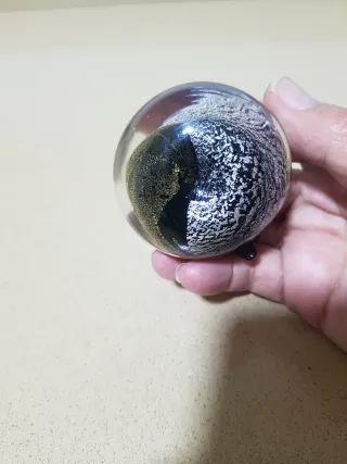 Mela decorativa in vetro Murano dorato trasparente