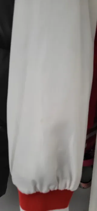 Chaqueta Deportiva Estilo Universitario