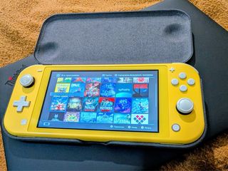 Nintendo Switch Lite 256GB