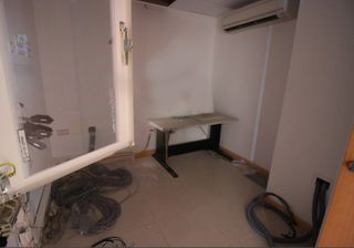 Local Comercial Convertible A Vivienda En Ronda