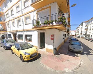 Local Comercial Convertible A Vivienda En Ronda
