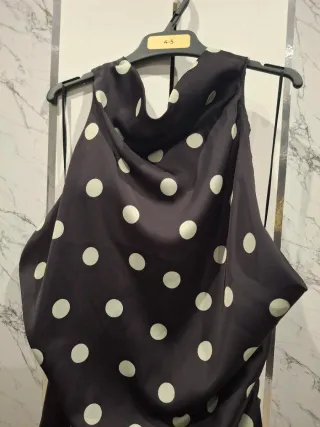 Vestido midi lunares halter sin espalda