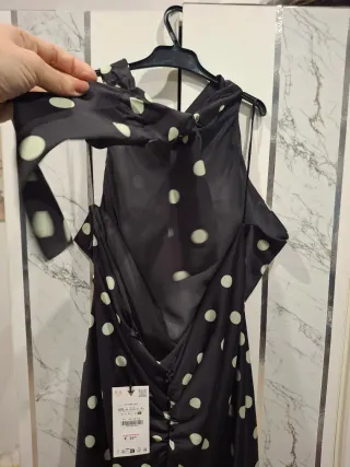 Vestido midi lunares halter sin espalda