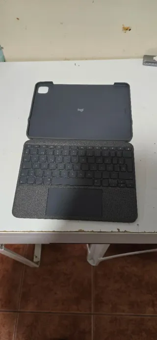 Funda Teclado Extraíble iPad Logitech