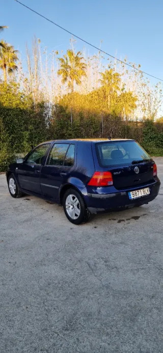 Volkswagen Golf 2002