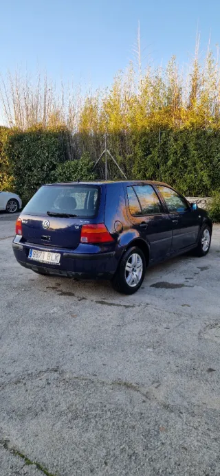 Volkswagen Golf 2002