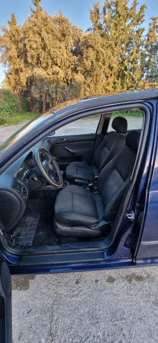 Volkswagen Golf 2002