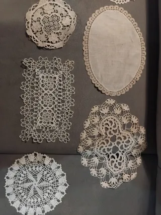 Lotto centrini vintage ricamati