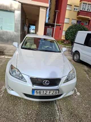 Lexus IS 2008