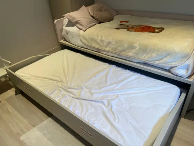 Armario y Cama Nido Habitación Infantil