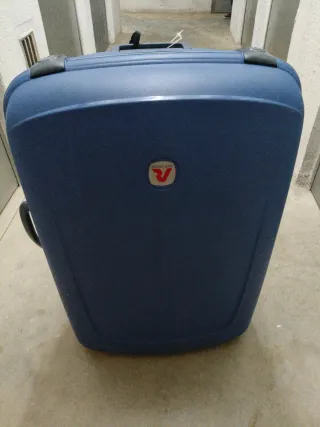 Maleta rígida Roncato azul