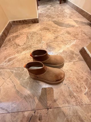 Botas UGG Beige/Marrón Plataforma