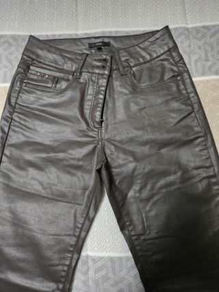 Pantalón polipiel marrón mujer talla 38