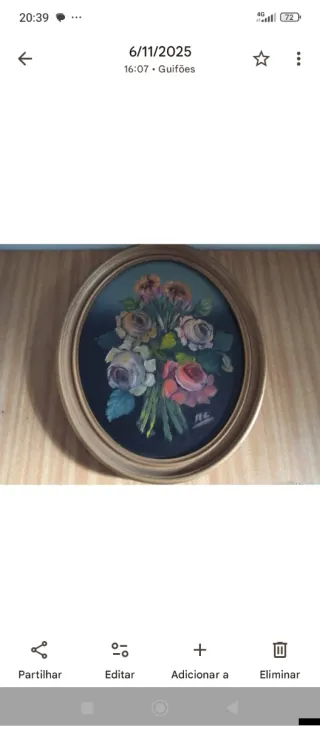 Quadro Oval em Madeira