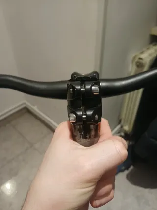 Manillar 680mm y potencia bici