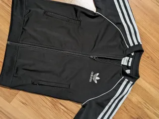 Chaqueta Adidas Original Talla 7/8 años