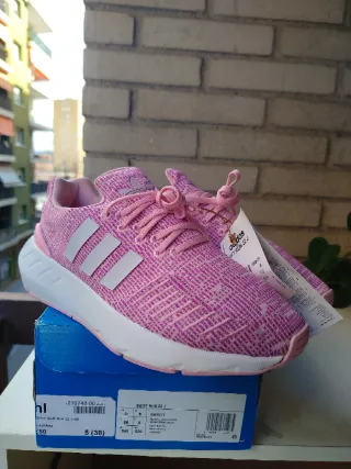 Zapatillas Adidas Mujer Rosa y Blanco