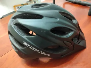 Casco Ciclismo Endura M/L 240gr.
