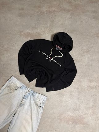 10 unidades de ropa de marca segunda mano