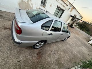 SEAT Cordoba 2000