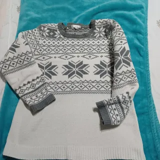 Jersey de invierno,esta como nuevo.Compralo