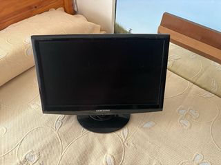 Samsung TV 14 con TDT y mando a distancia