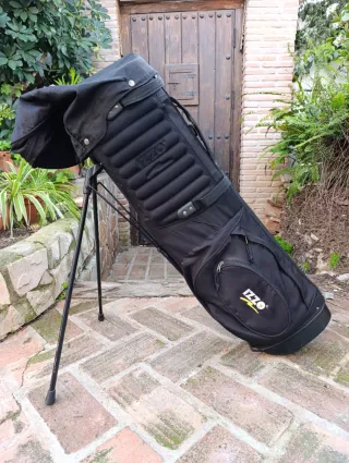 Bolsa de Golf Izzo Negra