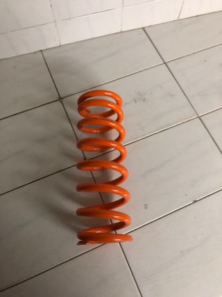 Muelle Suspensión Trasera Naranja